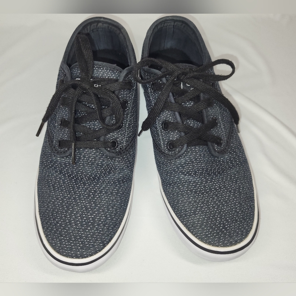 Globe Men's Low-Top Lace-Up Sneakers in Black